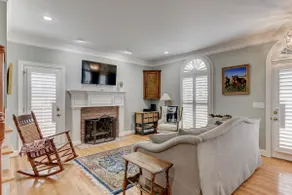 Elmwood Pool House- country home near Nashville - Image 5