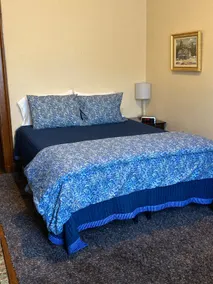 The Guest House on 8th - Apartment 4: Entire Apt - Image 3