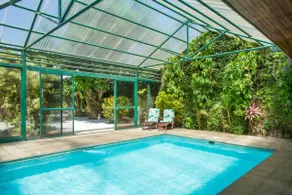 4BR Casa Peces Santa Ana, Private Indoor Pool & Sauna! - Image 2
