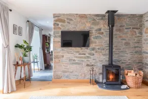 Solstice Cottage at Wildheart Escapes - Image 4