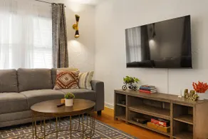 Springfield · 5Queens+1TwinFuton: East Peoria-Perfect for Lrg Groups - Image 4