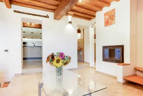 Tower house in the countryside with sensory shower - Image 2