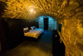The garden house for 2 adults and 2 children - Image 3