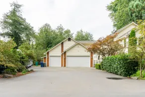 Private Waterfront Retreat near downtown Auburn - Image 3