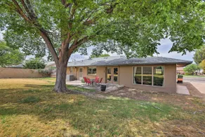 Renovated Open Floor Plan; Walk 2 Downtown & Shops - Image 4
