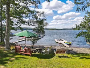 Wallenpaupack - Lake Front 3 Bedroom 2 Bath House - Image 5