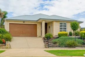 Expansive Family Entertainer In Blue Chip Locale - Image 2