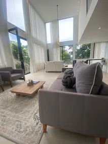 Between Sea & Mountain: Luxury Modern Sanctuary - Image 4