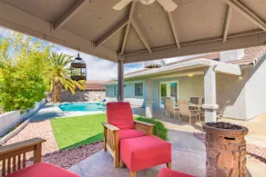 Relax in style!! Pool, Vegas games, RV parking - Image 2
