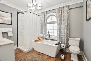 Hickory Haven 3Br Elegant Downtown Hidden Gem - Image 5