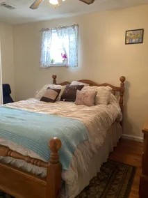 Entire 1 bedroom apartment with kitchen and dining - Image 5