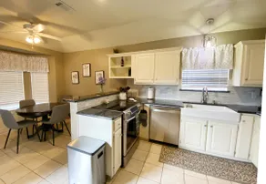 Pet-Friendly 4BR Home w/ Spacious Fenced Yard - Image 5