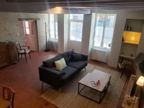 Traditional house - Image 3