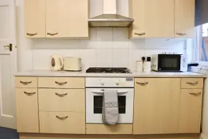 Entire Family Vacation Home . WiFi . FREE Parking - Image 3