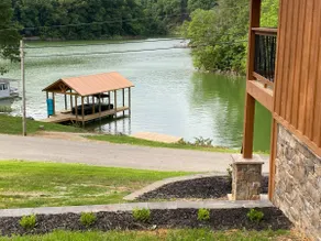 DeerLick Cabin - Image 4