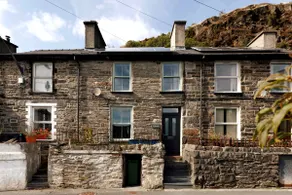 Cosy, 2-bedroom Snowdonia cottage mountain retreat - Image 2
