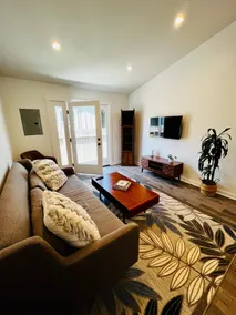 New 1-bdrm vacation home with private patio. - Image 3