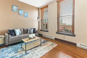 Cozy Short North Loft - Best Location - Image 5