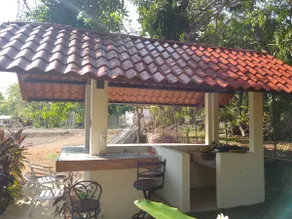 La Rana Villa with Pool - Image 4