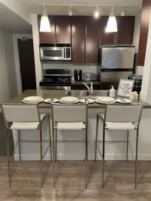 Lovely 1 bedroom condo with amazing view - Image 3