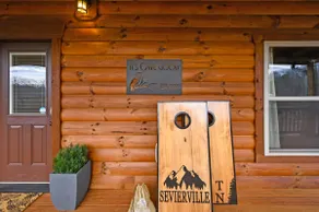 New Cabin 🦉 Hot Tub 🌲 Indoor Fireplace 🏔 Arcade - Image 2