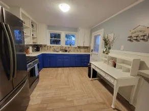 'scape Dock! Beautiful 2bd Apartment near the Bay - Image 5