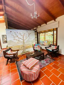 Colibrí Charming Cabin, Fireplace & Andean Valley - Image 3