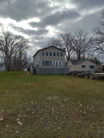 George’s Lakeside Retreat - Image 5
