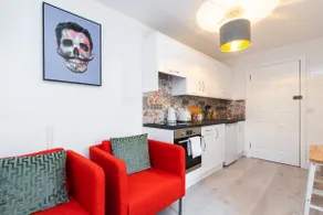 Central Dublin 2nd floor Studio Apartment - Image 4