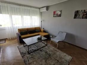 Cozy Apartment w/amazing city view in TOP CENTER - Image 4