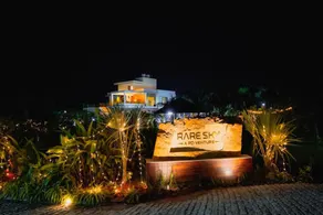 RARE sKY - 5 Bedroom villa with pool - Image 3
