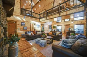 Secluded Luxury Couples Cabin with Hot Tub - Image 3
