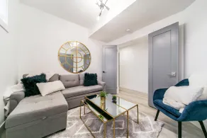 ☆NEW☆Chic Modern 3BDRM☆Central⚡WiFi☆Netflix✔Clean! - Image 2