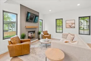 Walk to Downtown|4BR Modern Farmhouse+2-Car Garage - Image 4