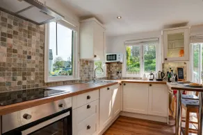 Delightful holiday home - Perranporth with hot tub - Image 3