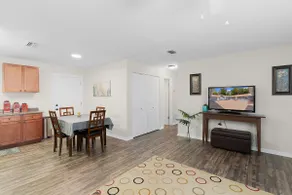 The Downtown Retreat Five - Image 5