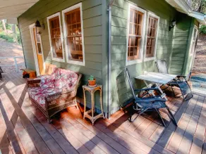 The Dogwood House - Image 3