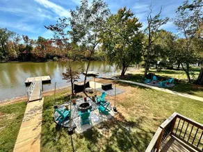 2 Stunning Lakefront Homes: Docks/Fire Pits/Kayaks - Image 3