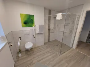 Apartment in a central city location - Image 4