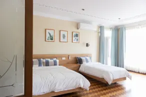 Beautiful 2 Bedroom apt. with balcony near Thamel - Image 2
