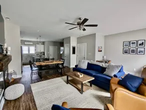 Sophie’s  House- Cozy townhouse near Liberty University - Image 4