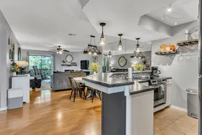 Lake Bluff Retreat - sleeps 6 - heated pool - golf - Image 2