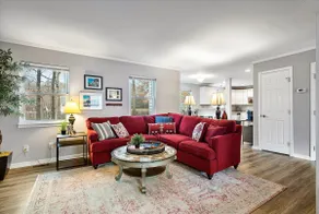Charming 3-Bedroom Home in Heart of Ashland - Image 2