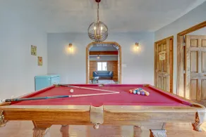 SAUNA | GAMEROOM | SPACIOUS | POCONO RETREAT | BBQ - Image 4