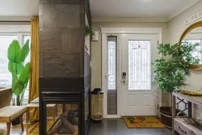 Boho Escape in Central Barrie at Villa Mirela - Image 2
