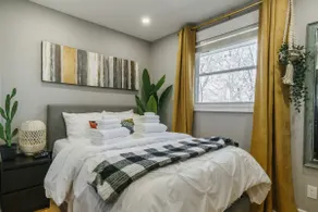Boho Escape in Central Barrie at Villa Mirela - Image 5