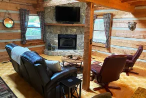 Right between Boone & Banner. Game room, fireplace - Image 3