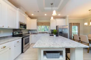 Private Retreat ~ Minutes from Historic Downtown and Beach! - Image 5