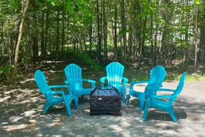 Dog friendly getaway w/ hot tub, sauna and skiing! - Image 5