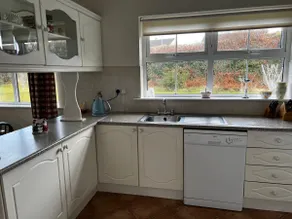 Cheerful 3 bedroom cottage near beach and village - Image 5